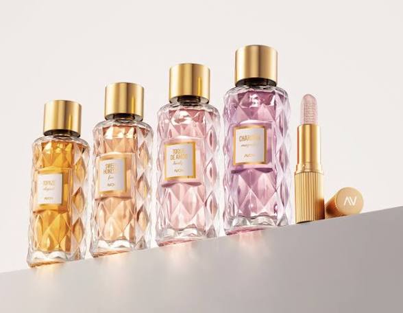 Avon Iconic