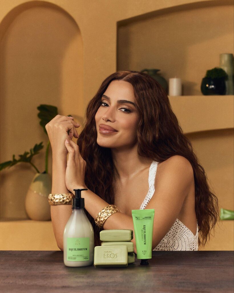 Natura Ekos e Anitta